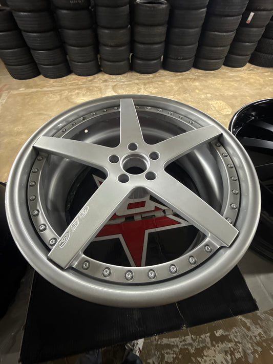 WHEEL 8